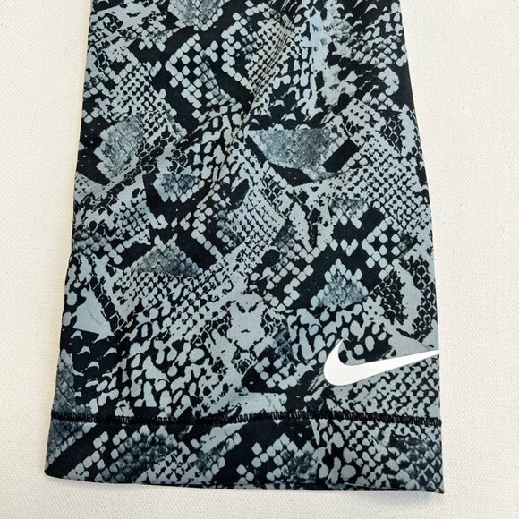 Nike Pro Womens Crop Leggings Multicolor Mid Rise Stretch Workout Snake Print M - Picture 4 of 10